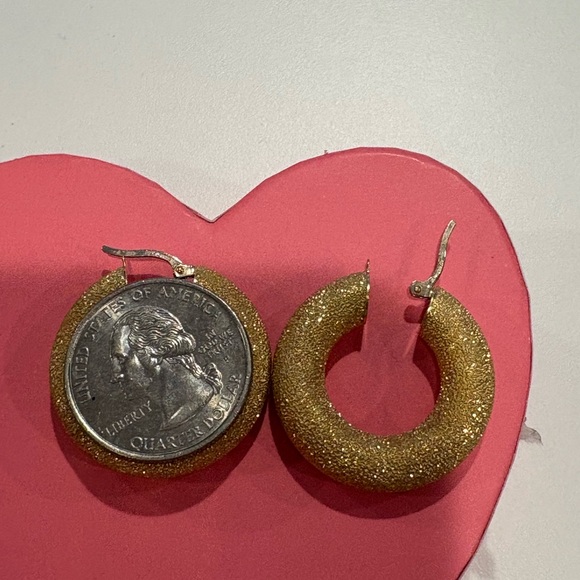 18k Gold Hoop Earrings - Picture 7 of 9